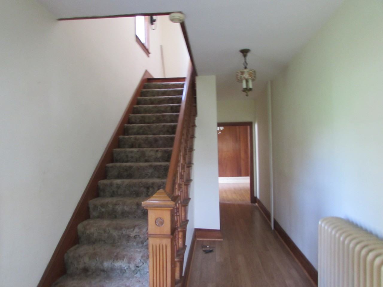 3253 Lincoln Hwy E - Photo 2 of 6
