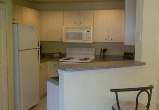 1805 N Flagler Drive 304 - Photo 2 of 6