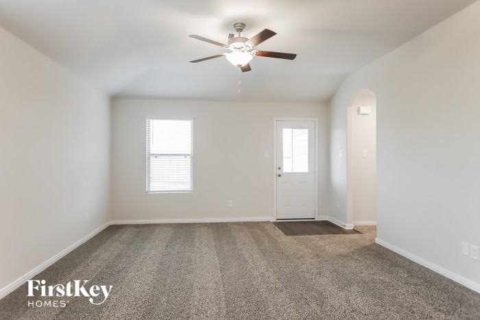 25586 Roy Rogers Rd - Photo 3 of 15