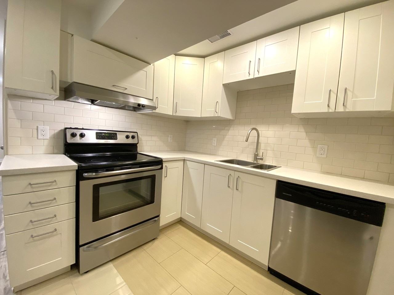 1340 Fisher Avenue #B - Photo 3 of 10