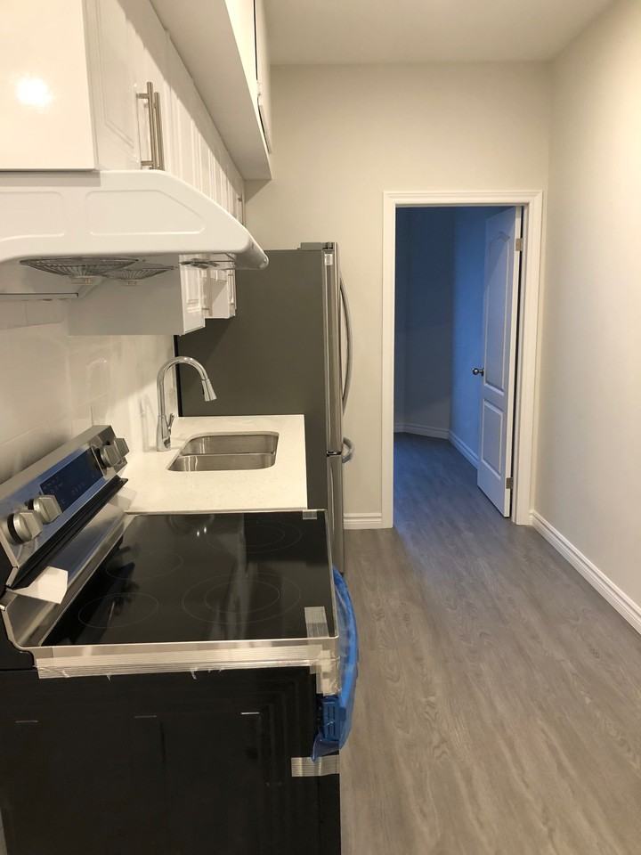 One Bedroom with Ensuite bathroom in Kensington Market Apartments