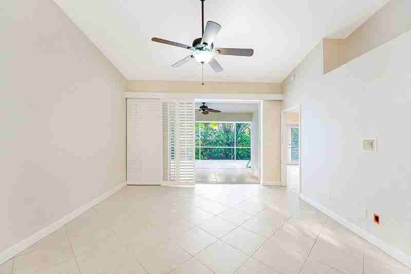 8027 San Vista Cir - Photo 2 of 23