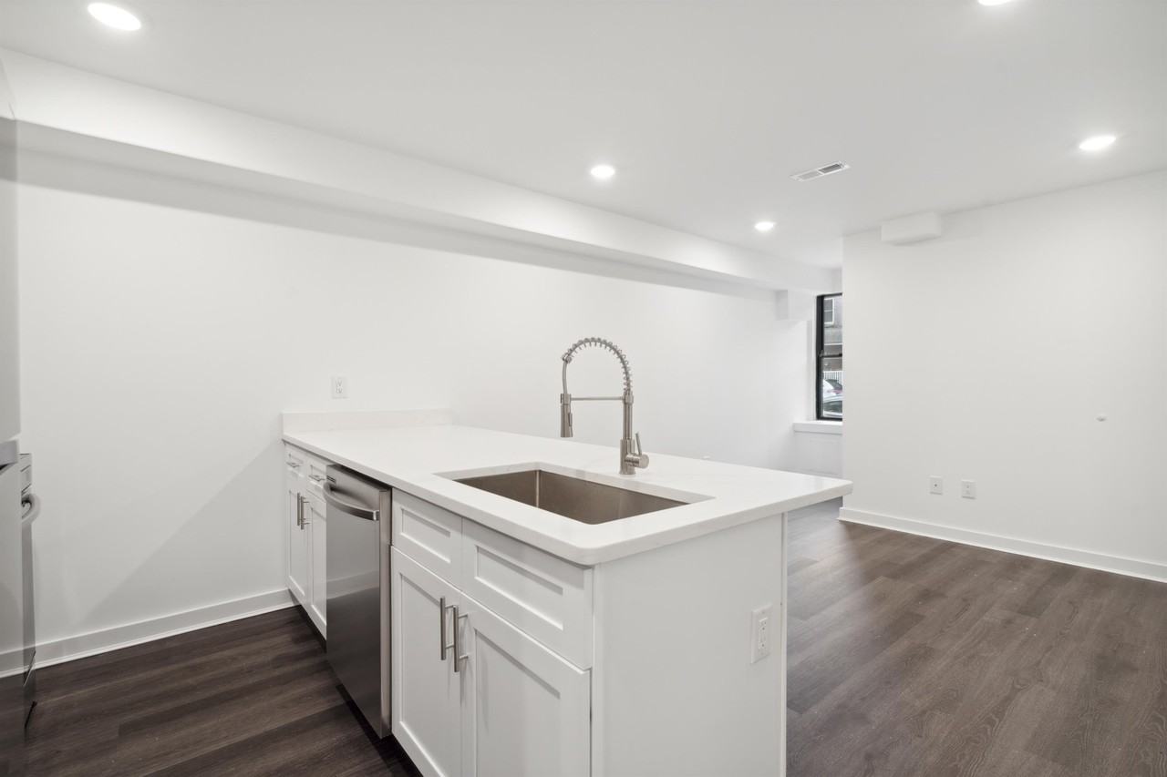 4021 Haverford AvenueUnit 1 #1 - Photo 3 of 10