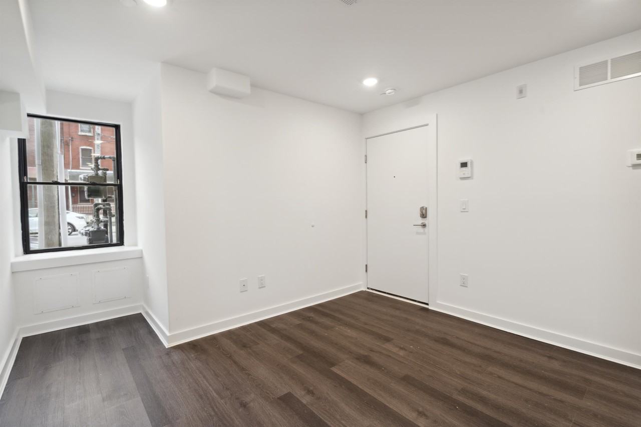 4021 Haverford AvenueUnit 1 #1 - Photo 4 of 10