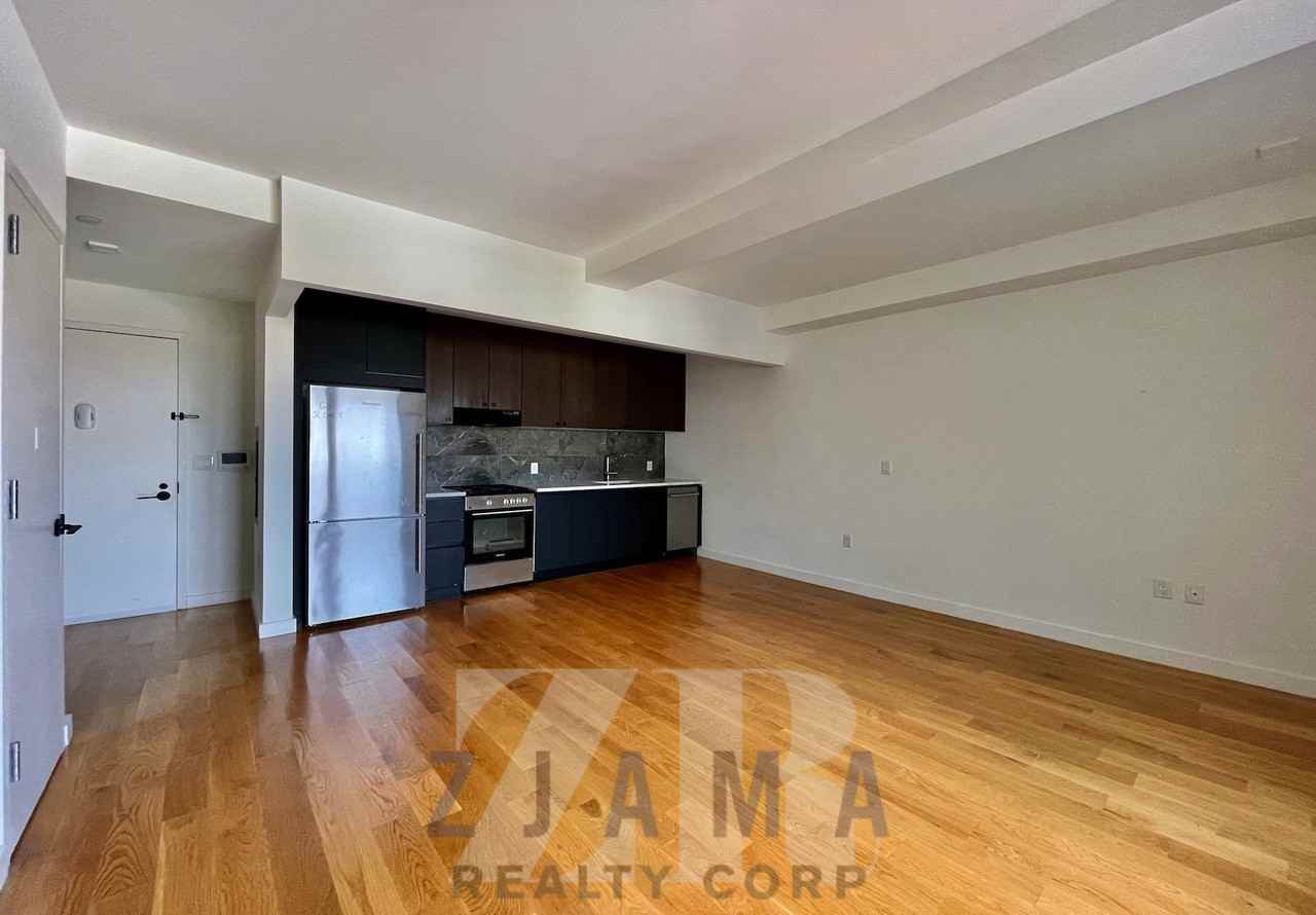 25 E 19th St #PHC - Photo 2 of 14