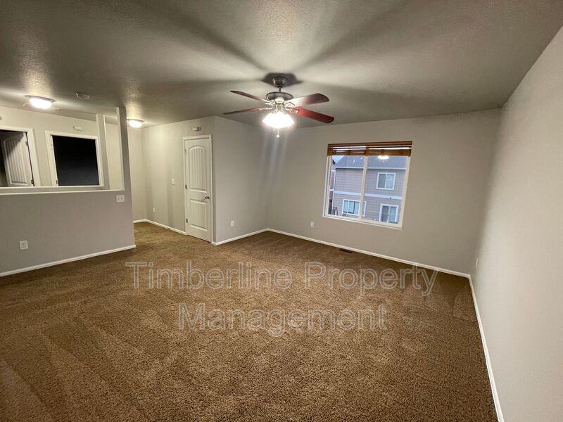 8097 Hardwood Cir - Photo 7 of 16