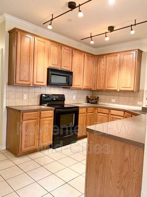 2993 Saint Andrews Dr - Photo 7 of 27