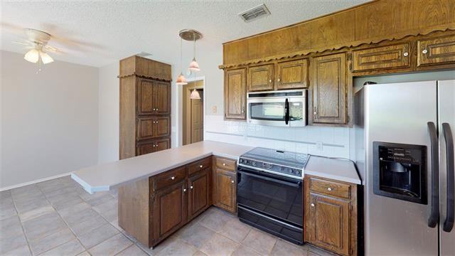 309 Curts Dr #1 - Photo 5 of 36
