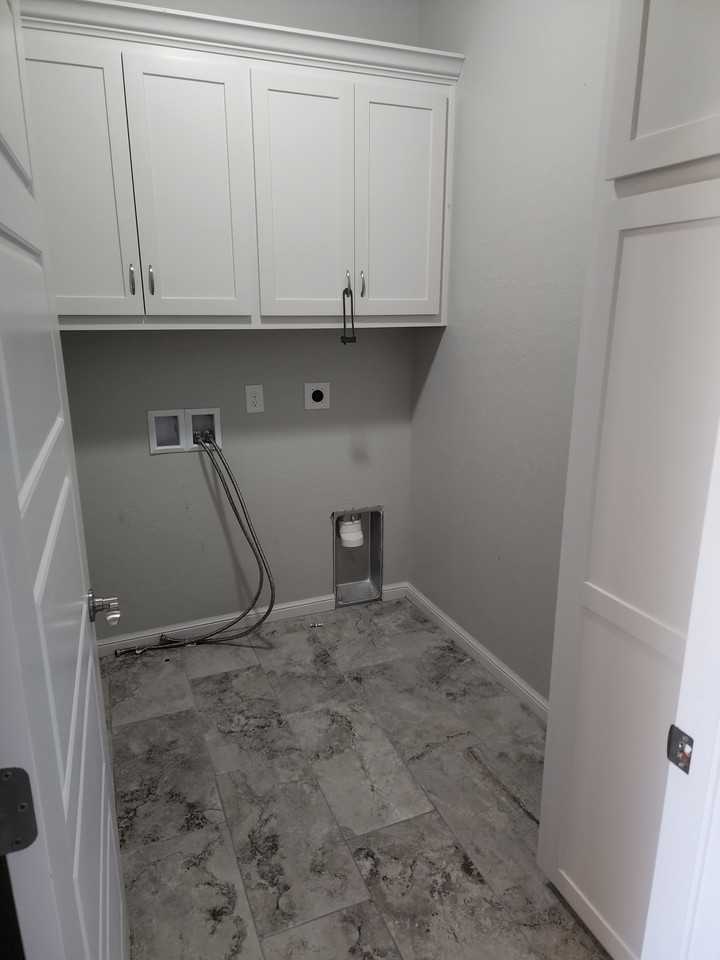 202 Nw Granite Ave #1 - Photo 5 of 20