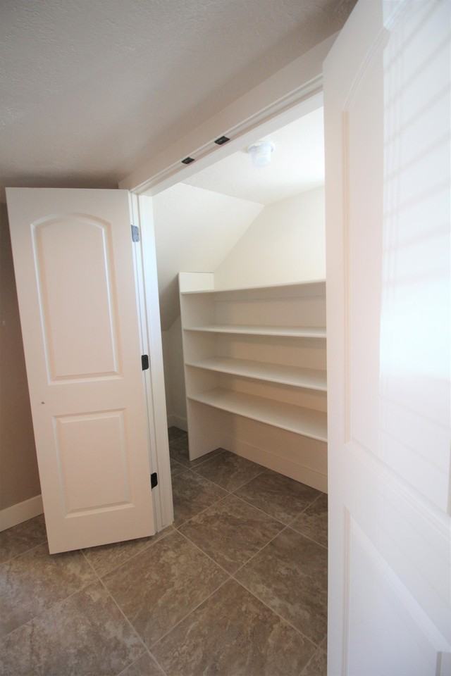 551 W 1400 N #101 - Photo 7 of 11