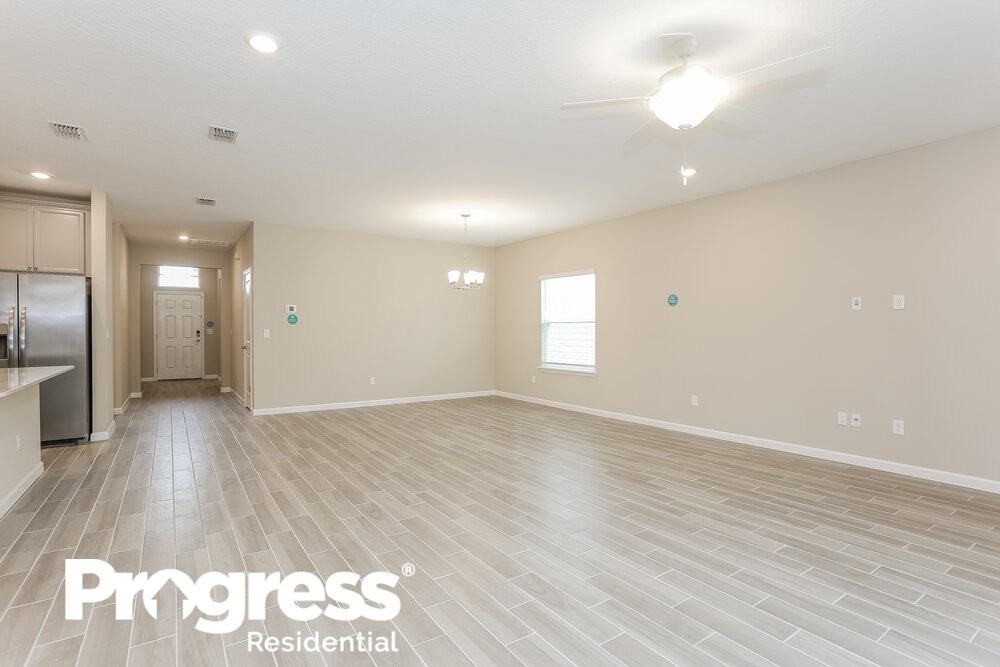 9748 Lovage Ln - Photo 3 of 21