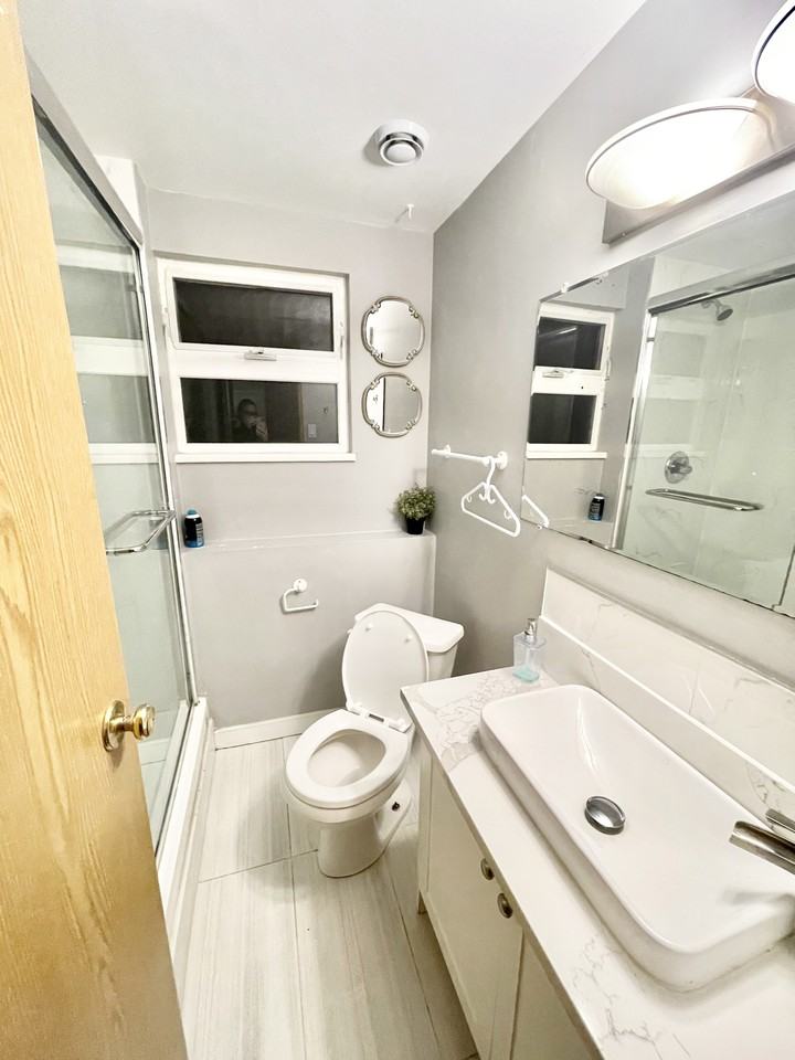 6820 Stanley Street #East - Photo 4 of 5