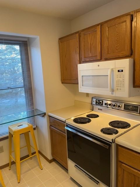 101 Ableview Dr #5 - Photo 3 of 16