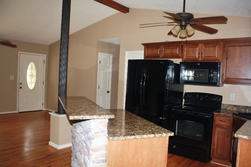 141 Corner Oak Ct - Photo 3 of 23