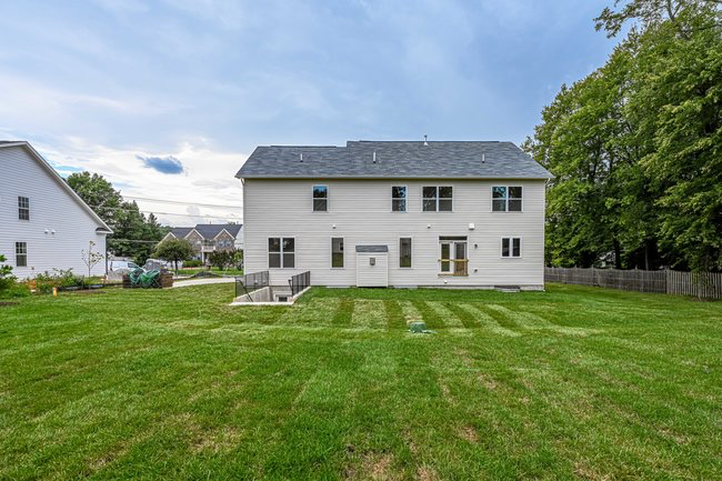 320 Nutley St Sw - Photo 3 of 8
