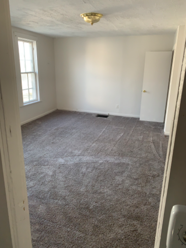 82 Sanford St #2 - Photo 2 of 8