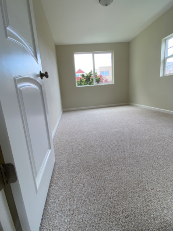 4620A Irving St - Photo 3 of 6