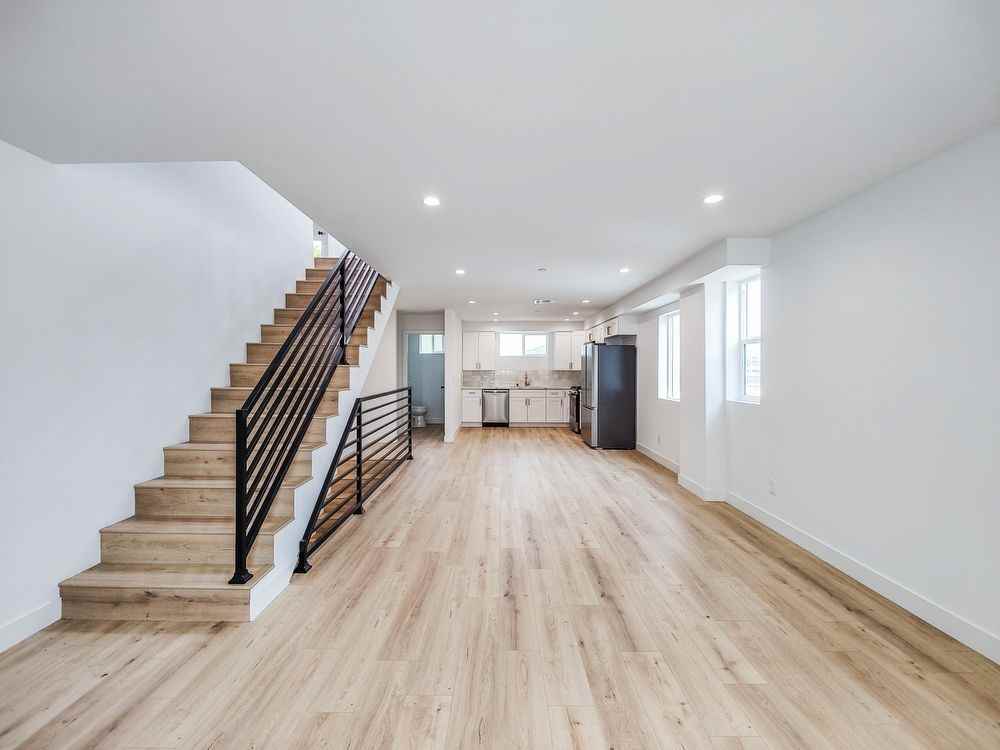 3811 1/2 Exposition Blvd - Photo 3 of 31