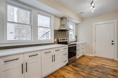 1704 Jefferson Street Northeast - Photo 3 of 14