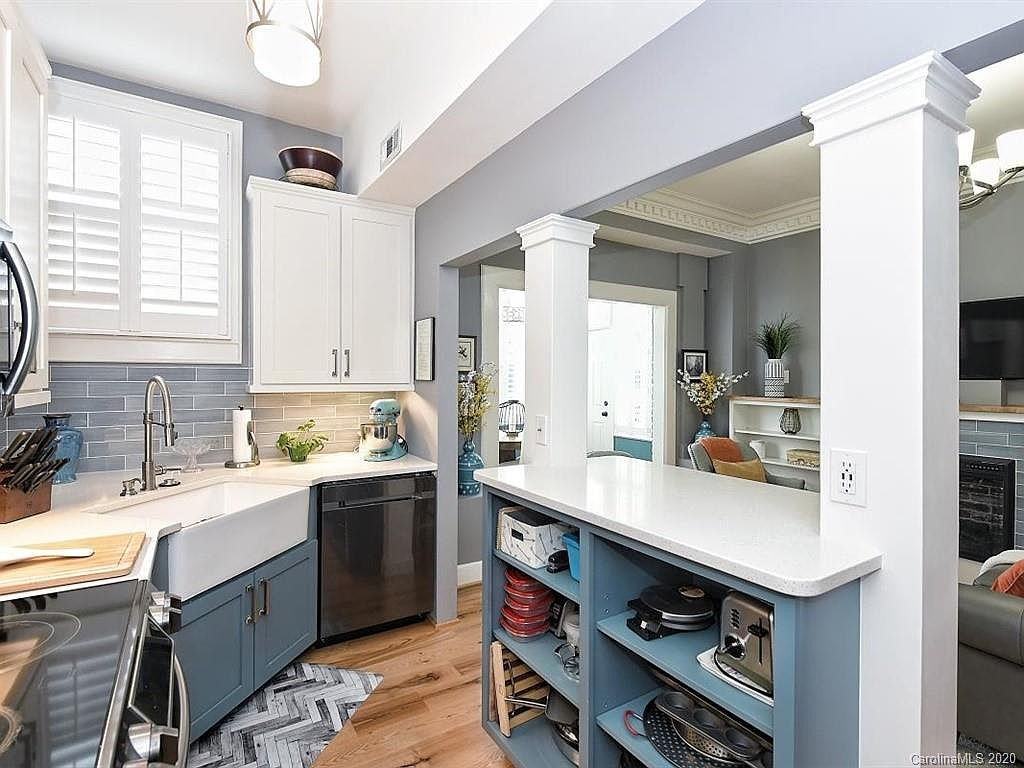 2501 Roswell Ave #1 - Photo 2 of 50