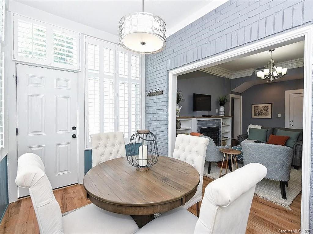 2501 Roswell Ave #1 - Photo 4 of 50