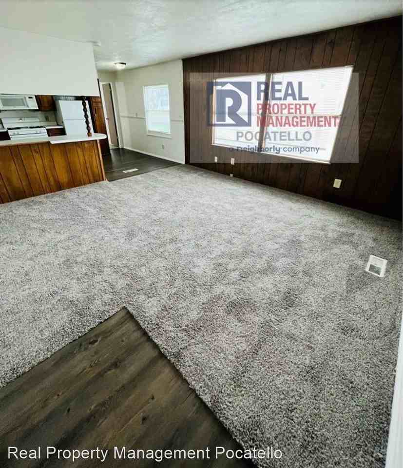 211 Circle Inn Dr Trlr 17a #17a - Photo 2 of 24