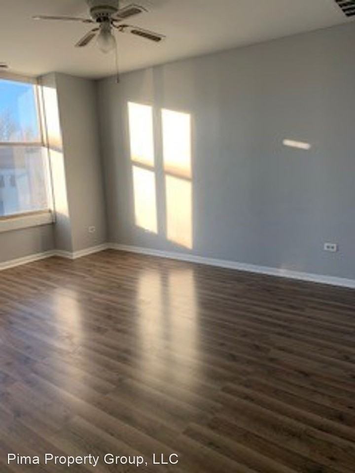 922-926 South State Street - Photo 2 of 9