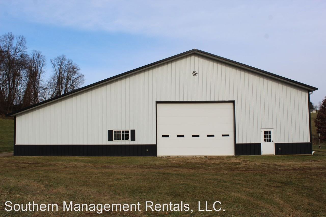 4882 Wolfgang Rd - Photo 3 of 4