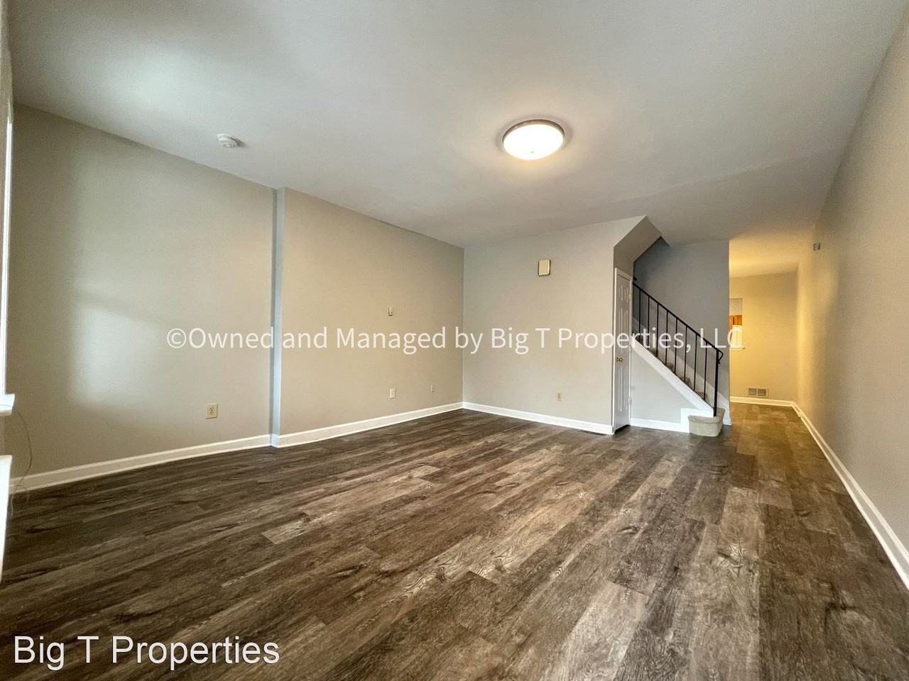 207 Concord Ave - Photo 2 of 10