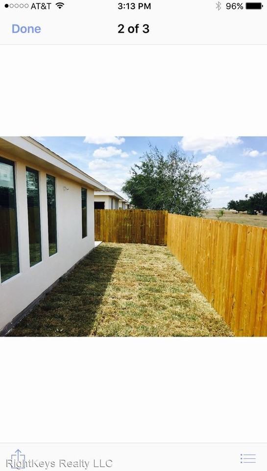 2804 Wolvering St - Photo 2 of 9