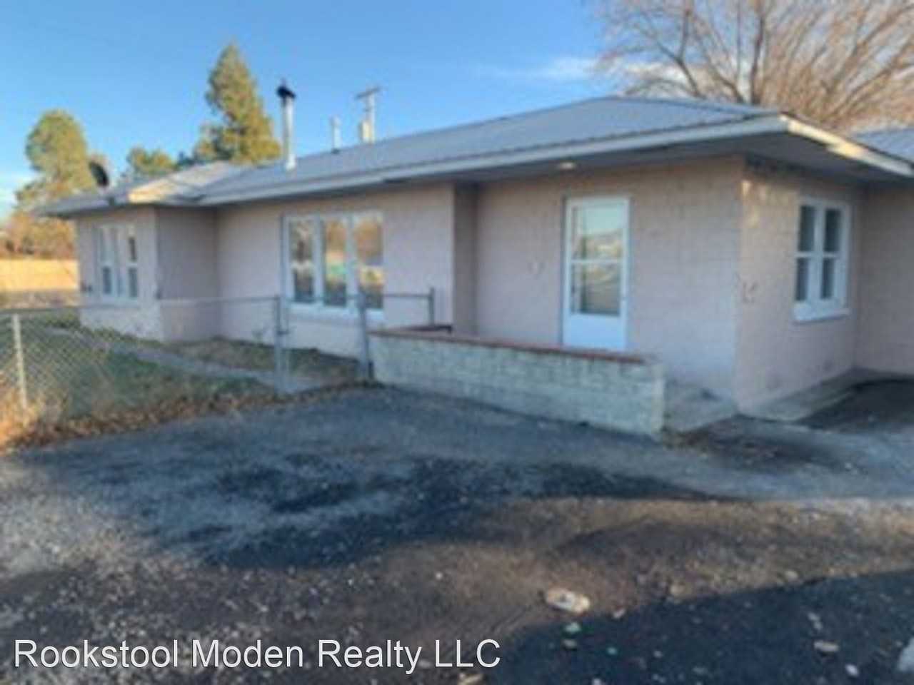 329 E 1st St - Photo 2 of 33