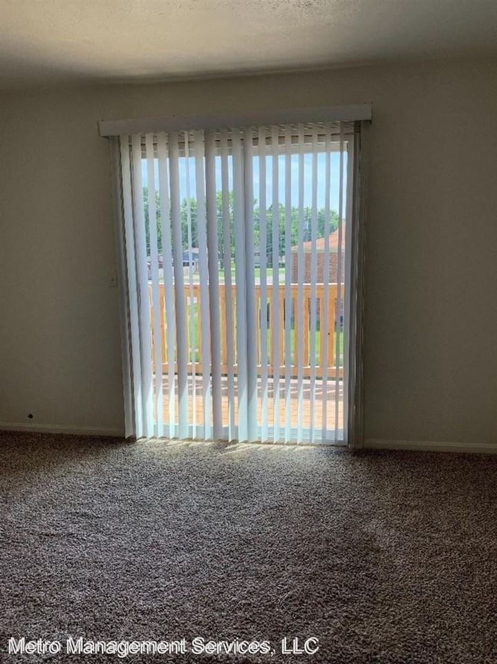 3400 Lesway Ct - Photo 3 of 11