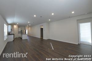 5530 Chase Fls - Photo 2 of 11