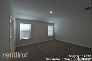 5530 Chase Fls - Photo 3 of 11