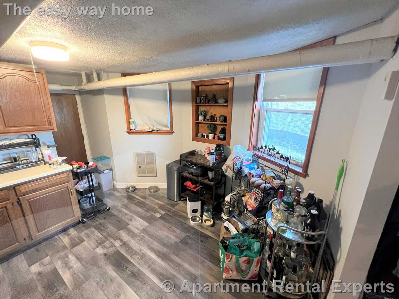 29 Cameron Ave #B - Photo 5 of 16