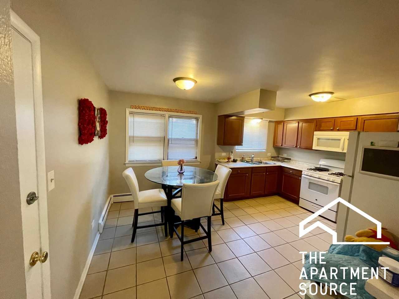 3533 S Harlem Ave #GDNM - Photo 3 of 11