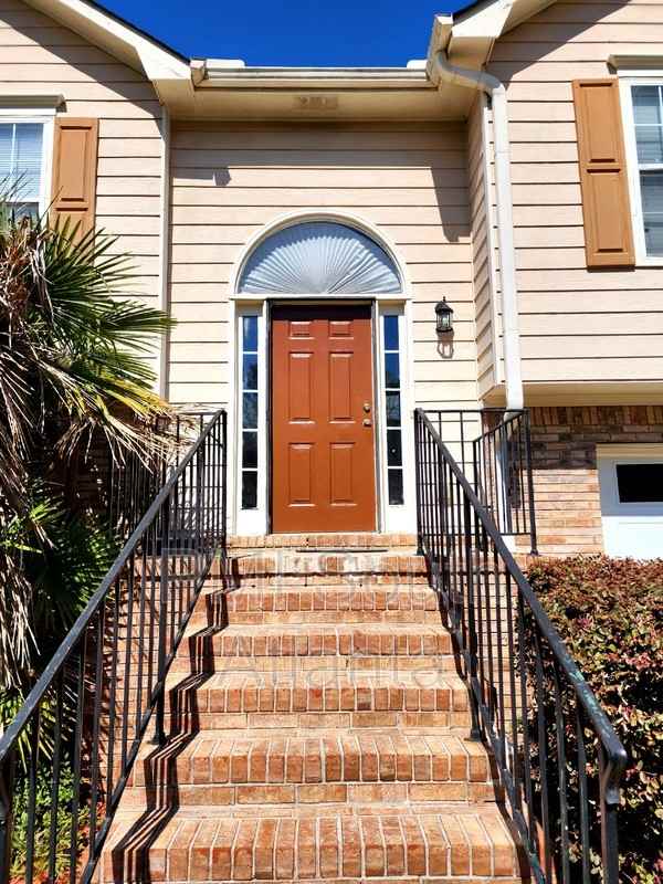 508 Washington Dr - Photo 2 of 50
