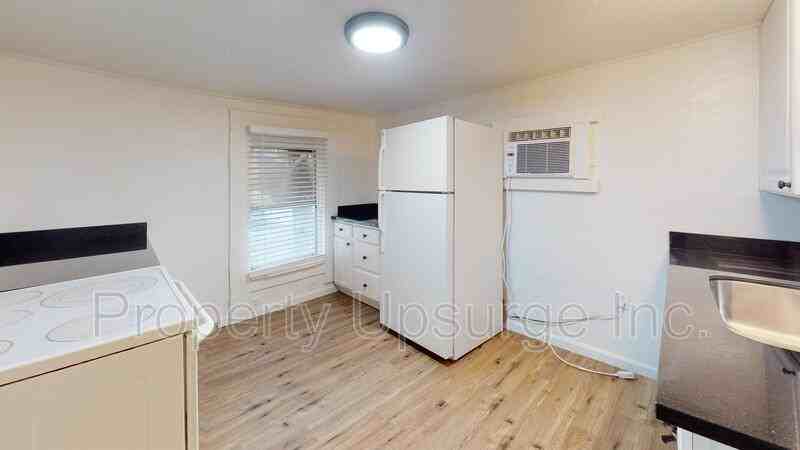 2716 Virginia Ave - Photo 2 of 9