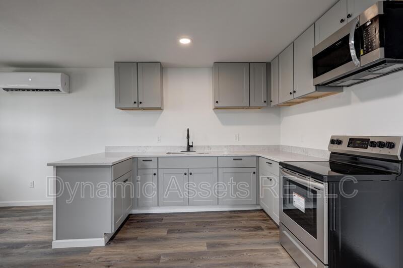 509 E Quincy St #A - Photo 2 of 22