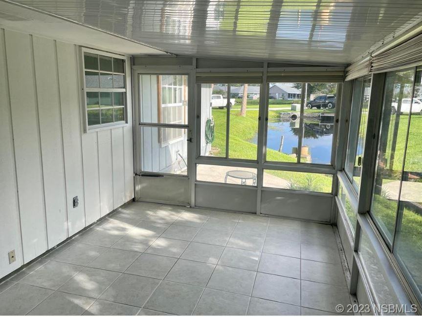 51 Sandra Cir - Photo 3 of 45