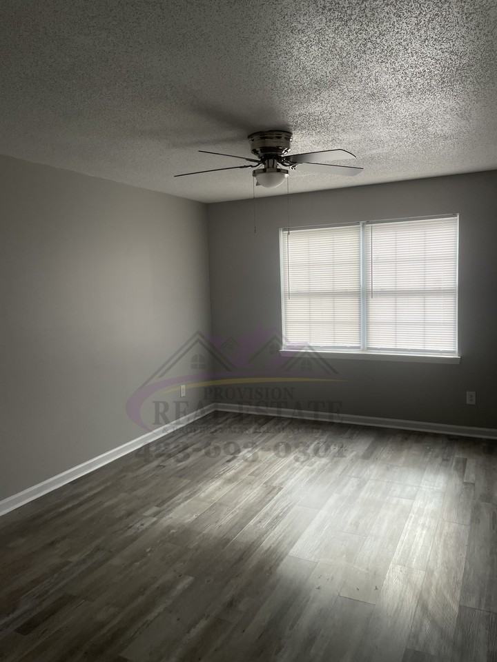 4371 Ellis Cir Nw - Photo 2 of 13