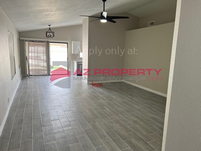 73 S Aspen Ct - Photo 2 of 14