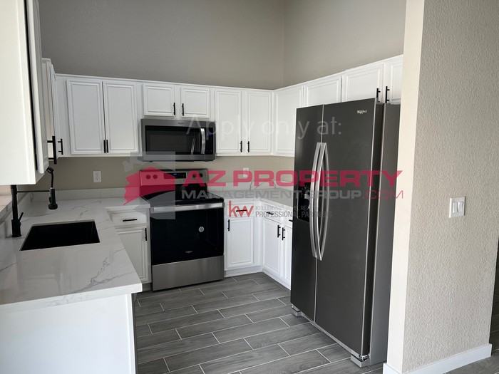 73 S Aspen Ct - Photo 3 of 14