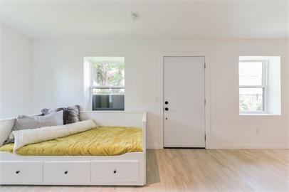 715 S. 3rd. Street - Photo 3 of 13