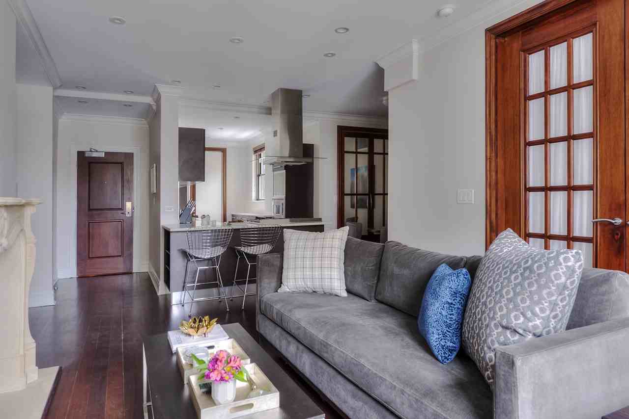 70 E. Walton st - Photo 3 of 50