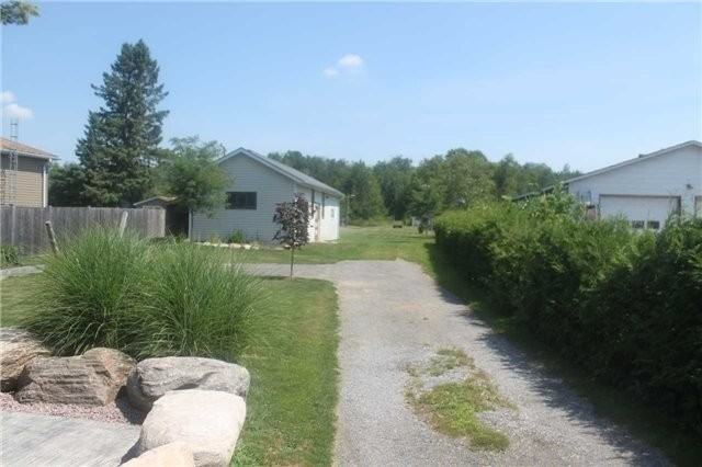 20133 Bathurst Street - Photo 3 of 18