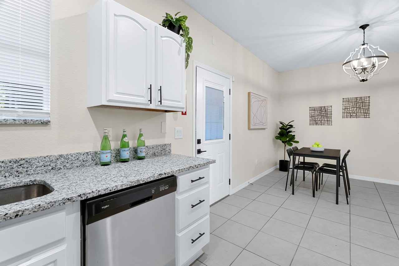 S Forest St - Photo 2 of 13