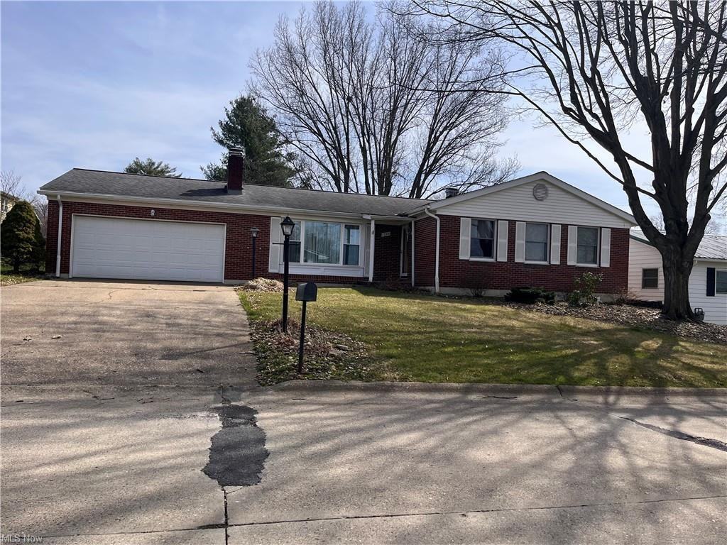 1206 Greenacre Dr - Photo 2 of 26