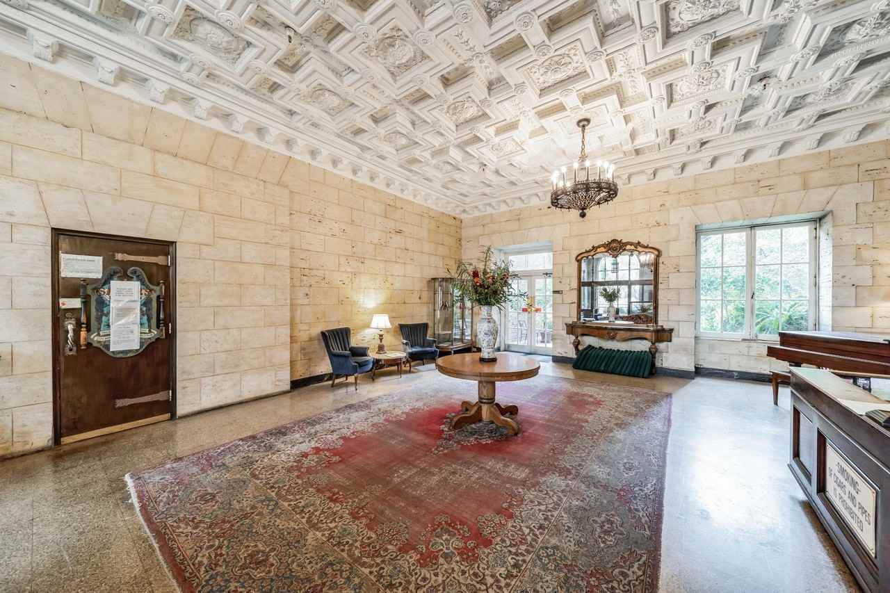 The Gaylord Apartments - Photo 3 of 25