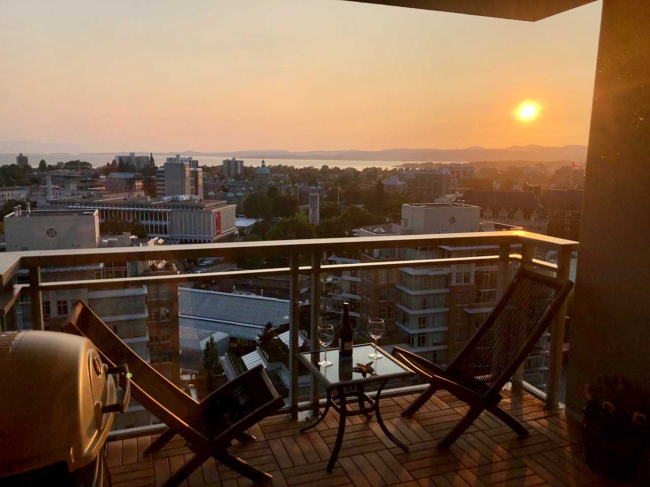 751 Fairfield Rd - Photo 6 of 11